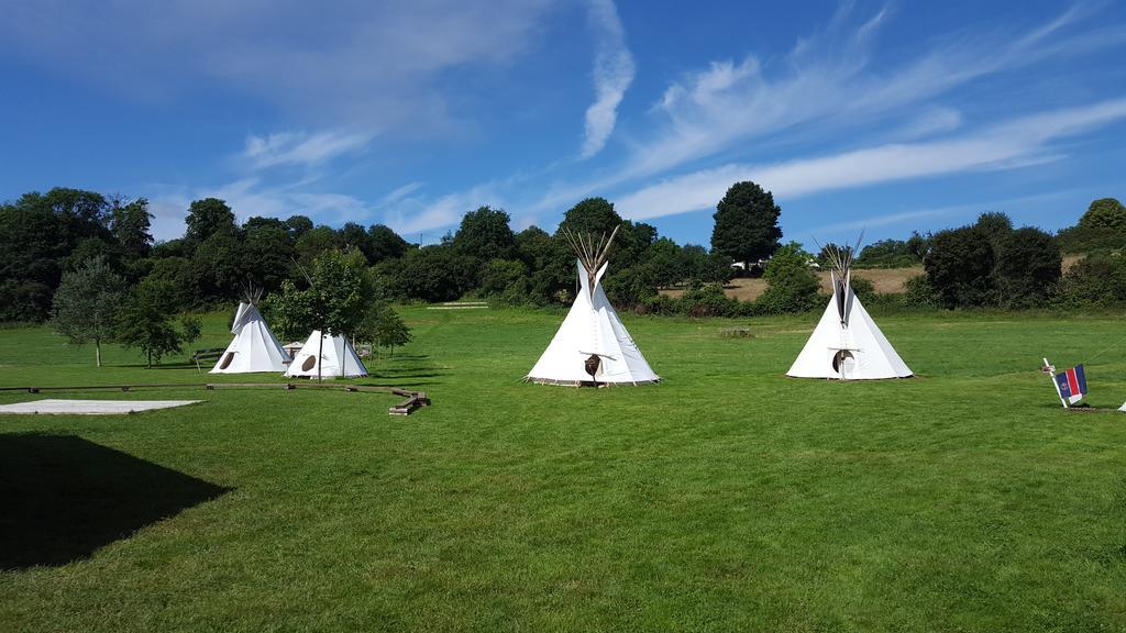 Les Tipis Du Bonheur De Vivre 호텔 브륄롱 외부 사진